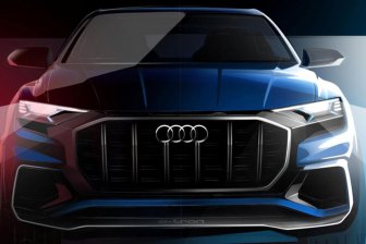 Рассекречены первые изображения кроссовера Audi Q8 E-tron‍