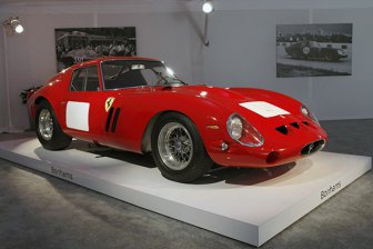 Самая дорогая машина Ferrari 250 GTO 1962 года выставлена на аукцион