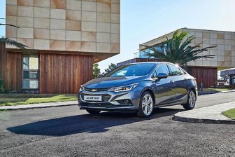 Новый седан Chevrolet Cruze представлен официально