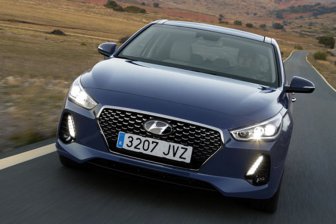 Новый Hyundai Elantra GT презентуют на автосалоне в Чикаго