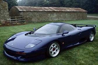 Редчайший Jaguar XJR-15 был оценен в 500 тысяч долларов