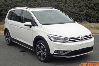 Из компактвэна Volkswagen Touran сделали «кроссовер»