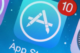 Apple удалил из App Store сотни тысяч приложений