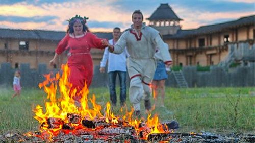 Иван Купала 2017: какого числа, что нельзя делать, что делают в этот день, гадания