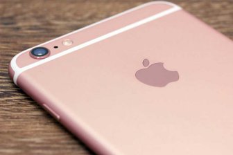 Apple откажется от выпуска розовых iPhone