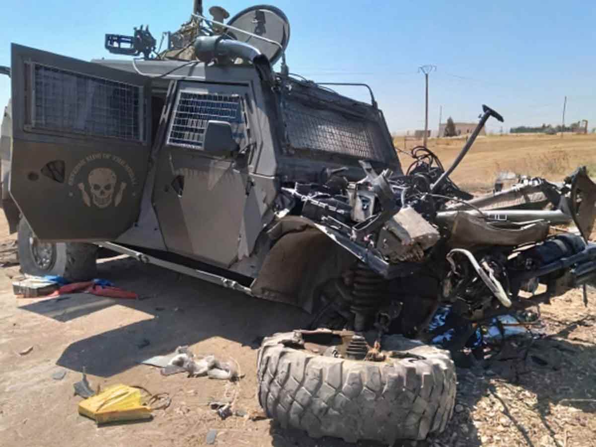 В Сирии уничтожен автоброневик Российской федерации: имеются потерпевшие